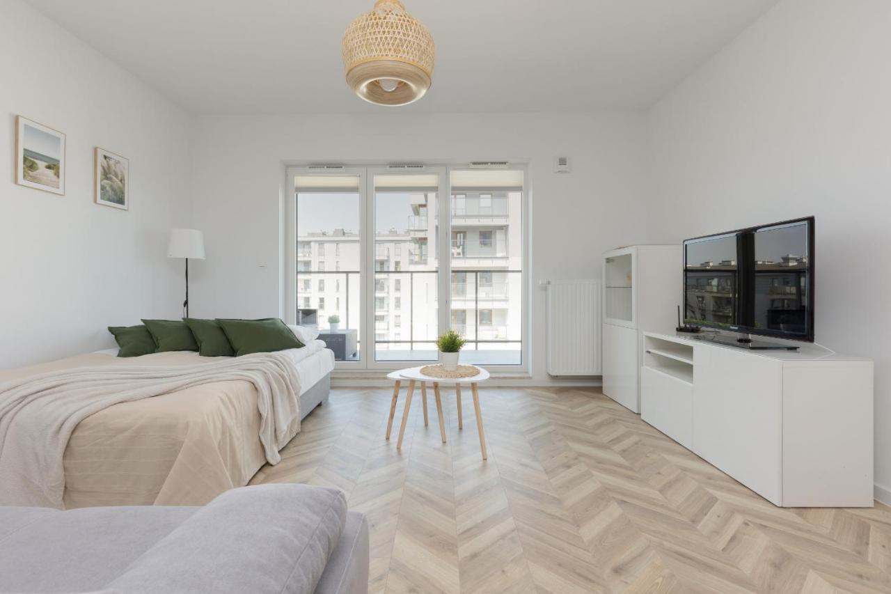 Ursus Sunny Studio For 4 Guests With Parking & Balcony By Noclegi Renters Varsovie Extérieur photo